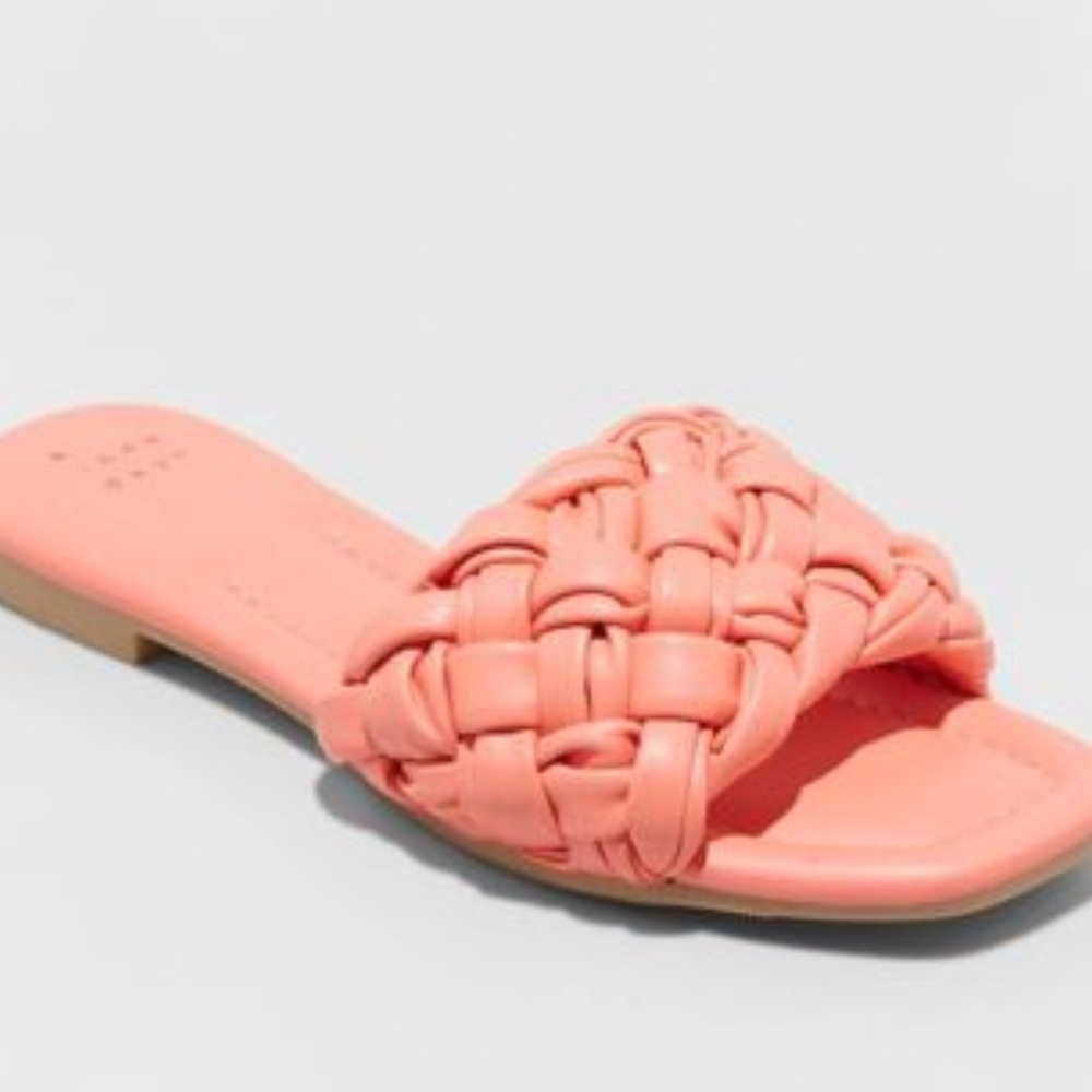 NWT A NEW DAY CORAL COLOR BRAIDED SANDALS
